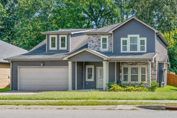 1188 Eagles Bluff Dr, Clarksville, TN 37040