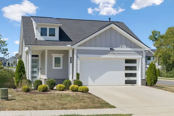 1073 Linn Cove Ct, Gallatin, TN 37066