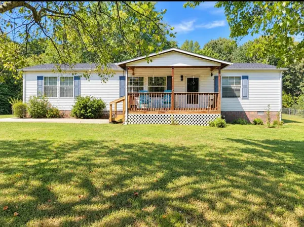10119 N Twin Springs Rd, Bon Aqua, TN 37025