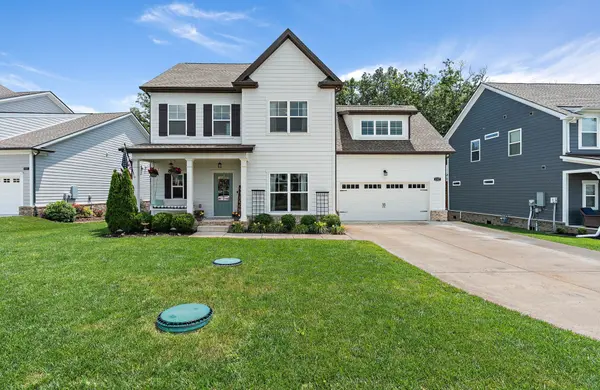 1327 Batbriar Rd, Murfreesboro, TN 37128