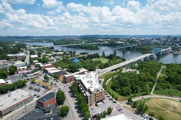 4 Cherokee Boulevard #225, Chattanooga, TN 37405
