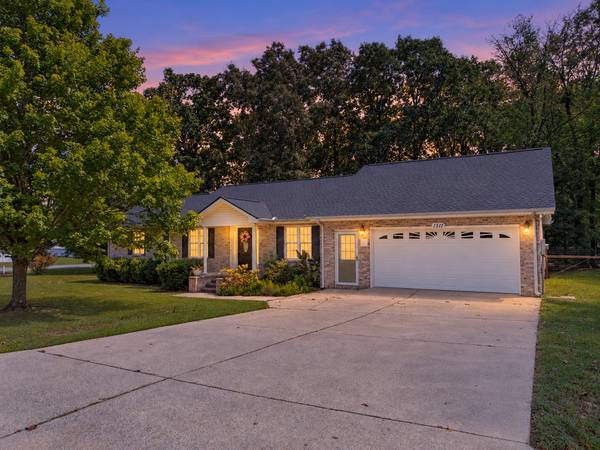 1511 5th Ave, Manchester, TN 37355