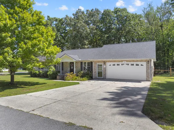 1511 5th Ave, Manchester, TN 37355