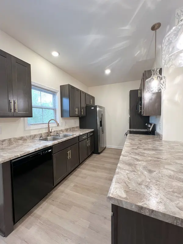 301 Ranger Ln #B, Clarksville, TN 37042