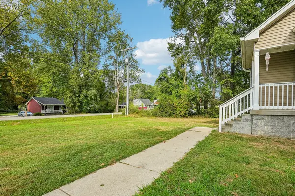 2027 Old Greenbrier Pike, Greenbrier, TN 37073