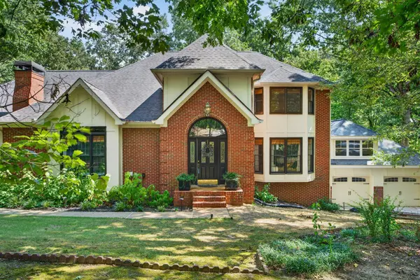 9030 Finney Point Drive, Ooltewah, TN 37363