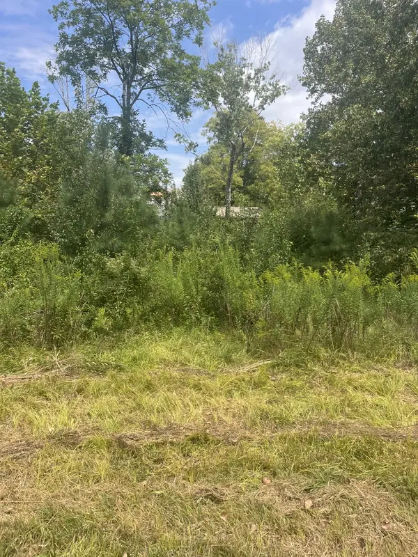 2460 Prospect School Rd #NW, Cleveland, TN 37312