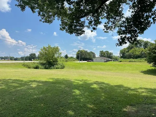 1022 Bell Rd #SE, Cleveland, TN 37323