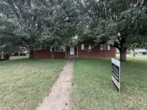 999 Mill St, Pulaski, TN 38478