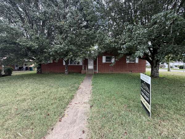 999 Mill St, Pulaski, TN 38478