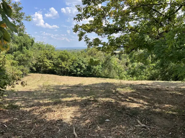 309 Bethlehem Rd, Lebanon, TN 37087