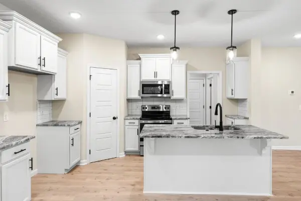 349 Wesson Dr, Clarksville, TN 37043