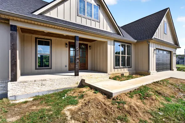 182 Red Oak Ln, Monroe, TN 38573
