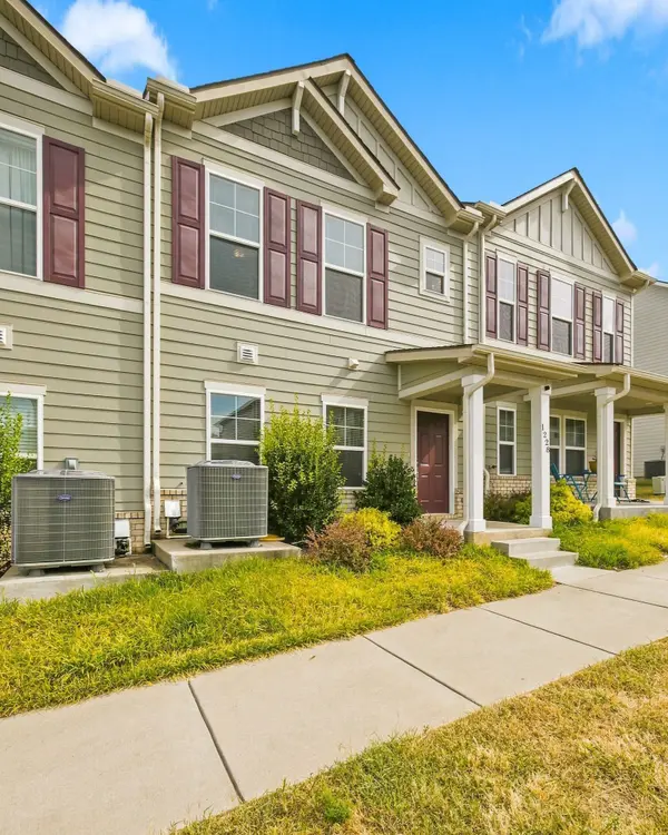 1228 Foxton Ln, Antioch, TN 37013