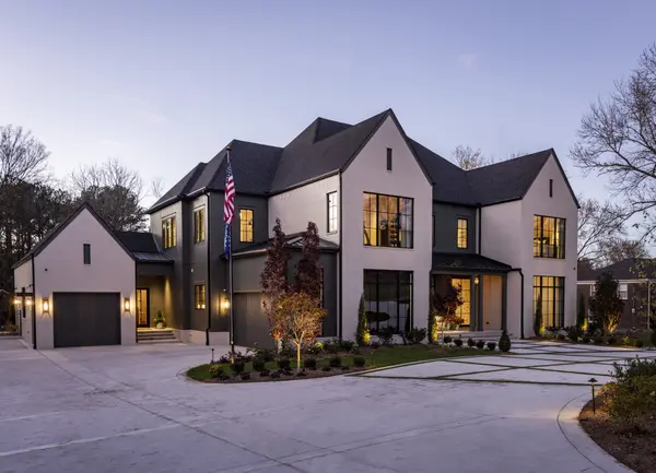 1311 Parker Pl, Brentwood, TN 37027