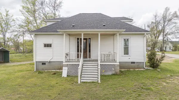 317 Madison Ave #E, Grand Junction, TN 38039