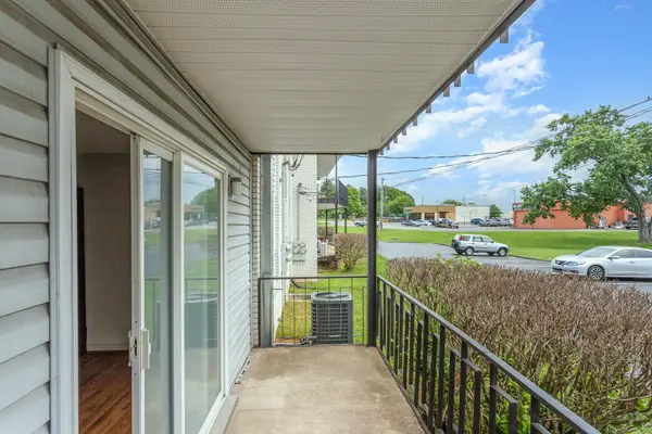613 Hillsboro Rd #A18, Franklin, TN 37064