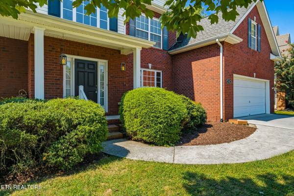 1721 Bombay Lane, Knoxville, TN 37932