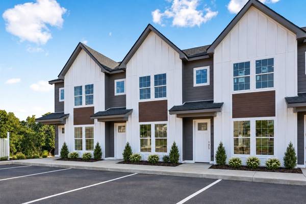 2255 McCormick Ln #102, Clarksville, TN 37040