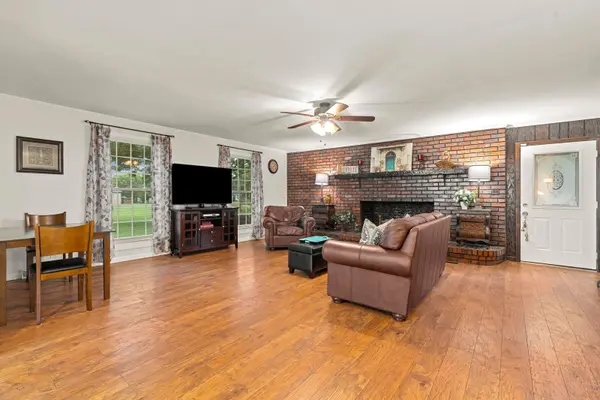 226 Maple Hill Rd, Lebanon, TN 37087