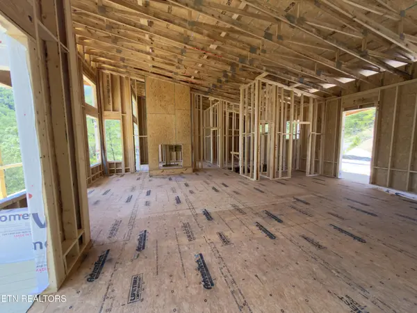 1731 Bluff Ridge Rd, Sevierville, TN 37876