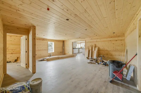 212 Caton Rd, Sevierville, TN 37862