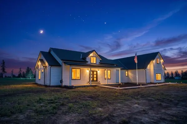 14506 W Pine Bluff Rd, Nine Mile Falls, WA 99026