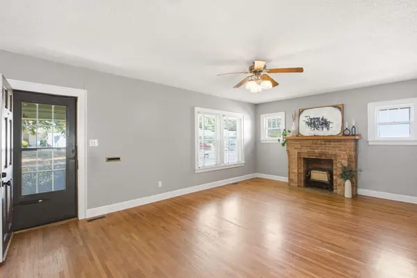238 S Richmond Ave, Wichita, KS 67213