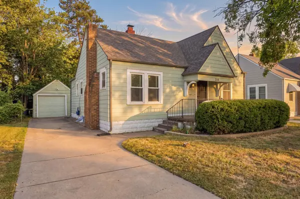 238 S Richmond Ave, Wichita, KS 67213