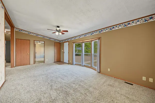 3056 Avenue R, Marquette, KS 67464