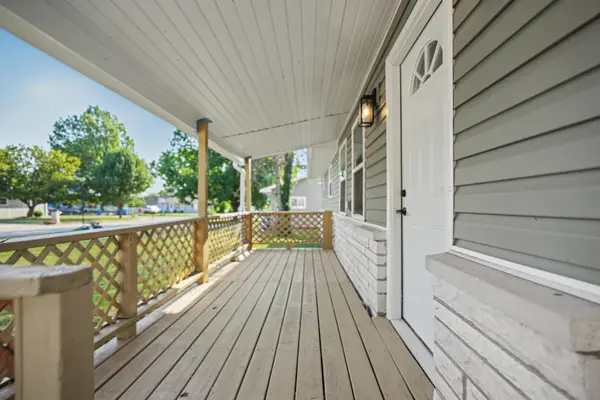 2752 W Sylvia CT, Springfield, MO 65803