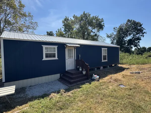 994 County Road A-409, Ava, MO 65608