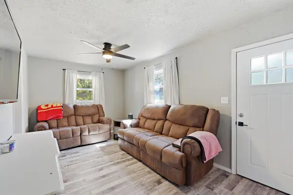 403 Beaver DR, Anderson, MO 64831