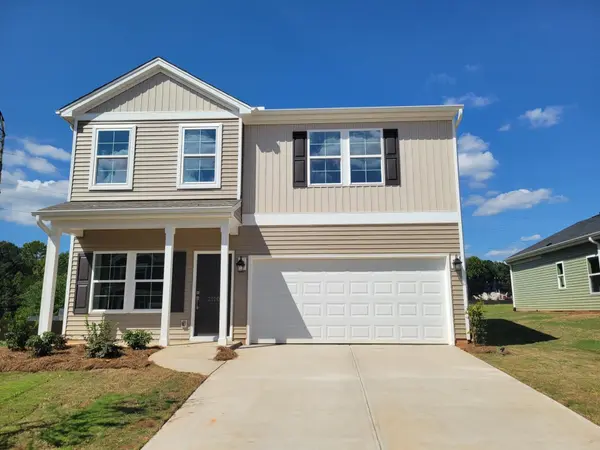 2120 Mayberry DR, Spartanburg, SC 29301