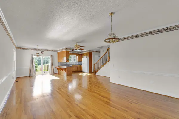 293 Berry RD, Boiling Springs, SC 29316