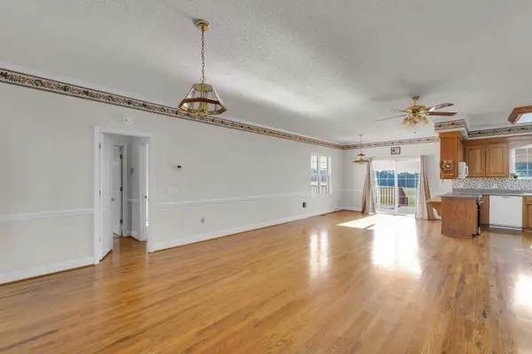 293 Berry RD, Boiling Springs, SC 29316