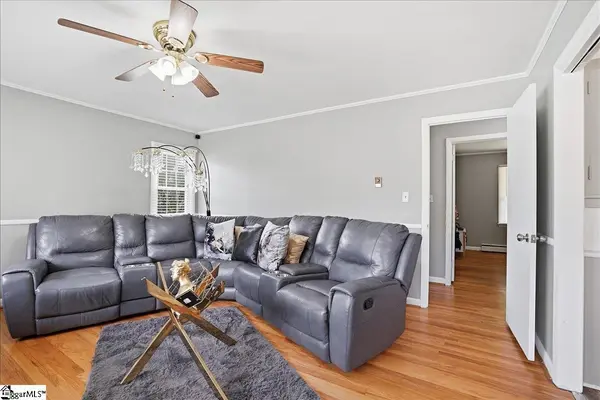 1207 Elmore ST, Gaffney, SC 29340