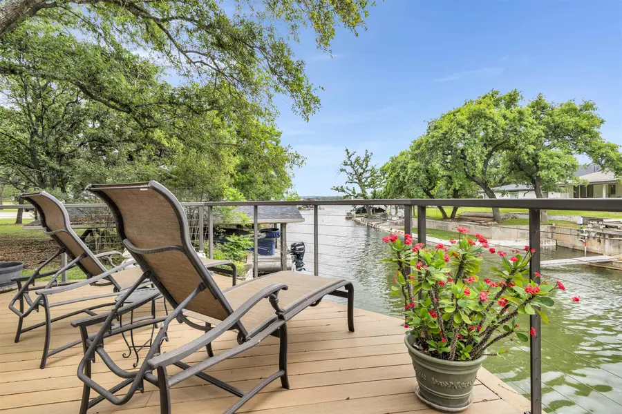 1122 Hill Circle East DR, Granite Shoals, TX 78654