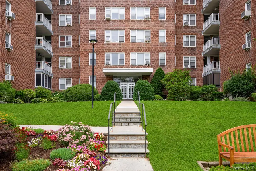 1255 North AVE #B6P, New Rochelle, NY 10804