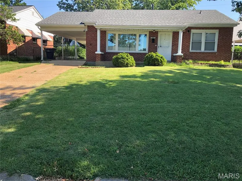 4047 Louis ST, St Louis, MO 63116