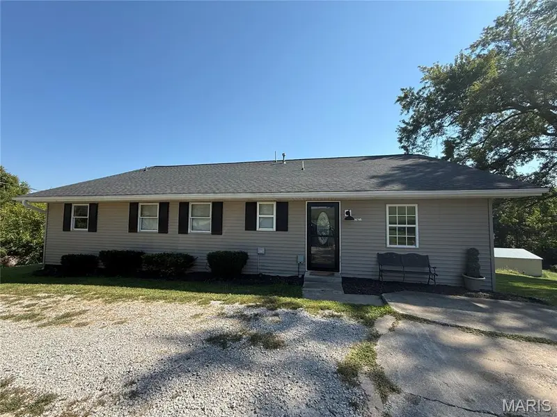 10280 Old Highway 79, Hannibal, MO 63401