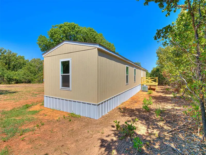 333073 E 1000 RD, Harrah, OK 73045