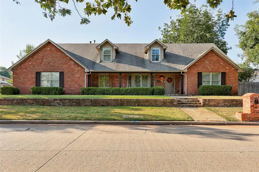 3200 Brookhollow RD, Oklahoma City, OK 73120