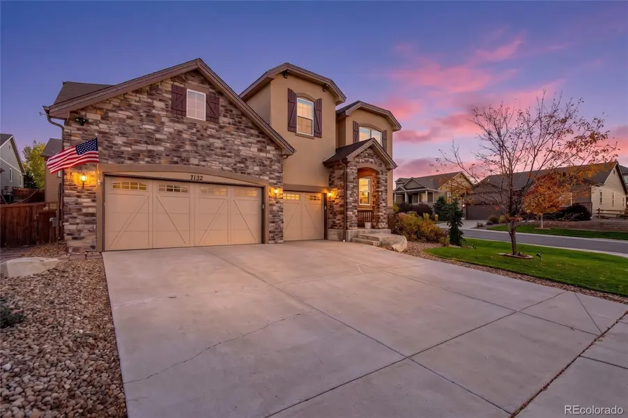 7132 Bandit DR, Castle Rock, CO 80108
