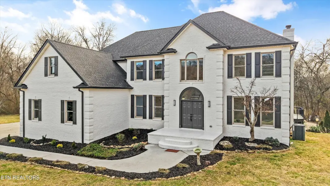 8336 Martin Mill Pike, Knoxville, TN 37920