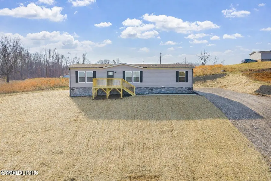 200 Laura Boling Loop Road, Strawberry Plains, TN 37871
