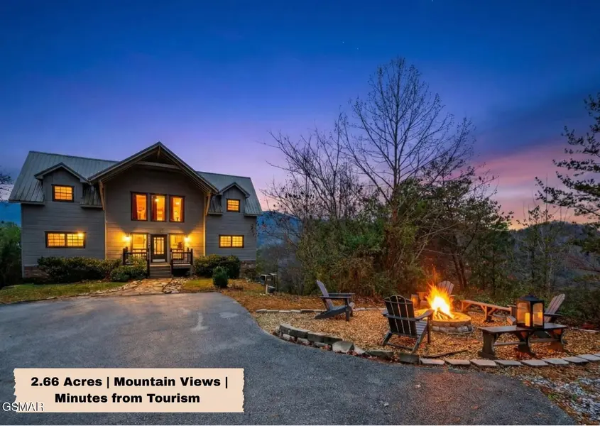 1118 Eagle Pointe Way, Pigeon Forge, TN 37863