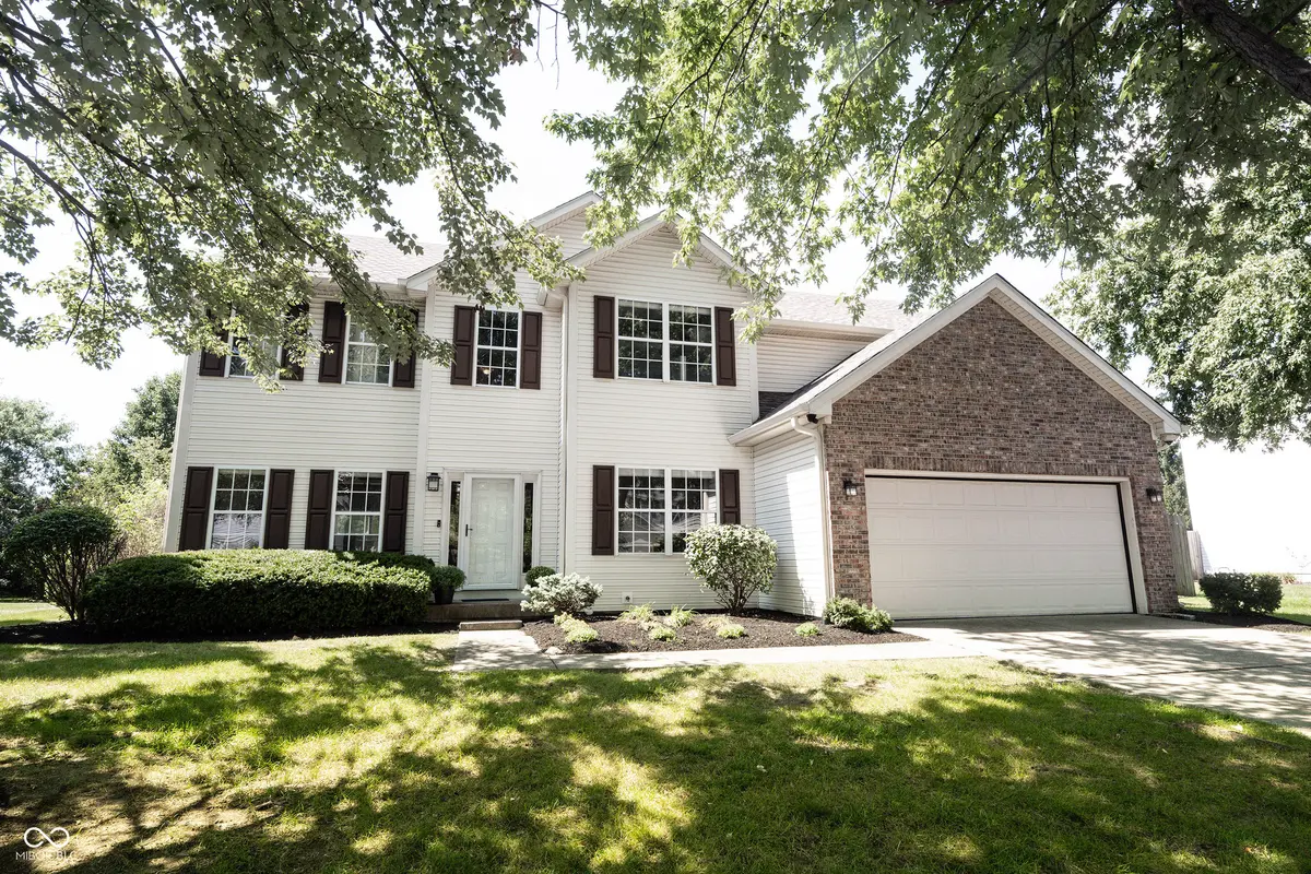 14630 Deerwood DR, Carmel, IN 46033