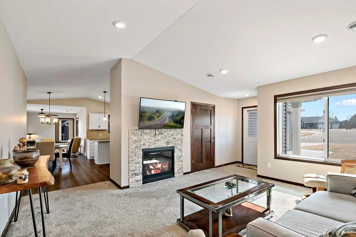 631 Beverly ST, Wanamingo, MN 55983