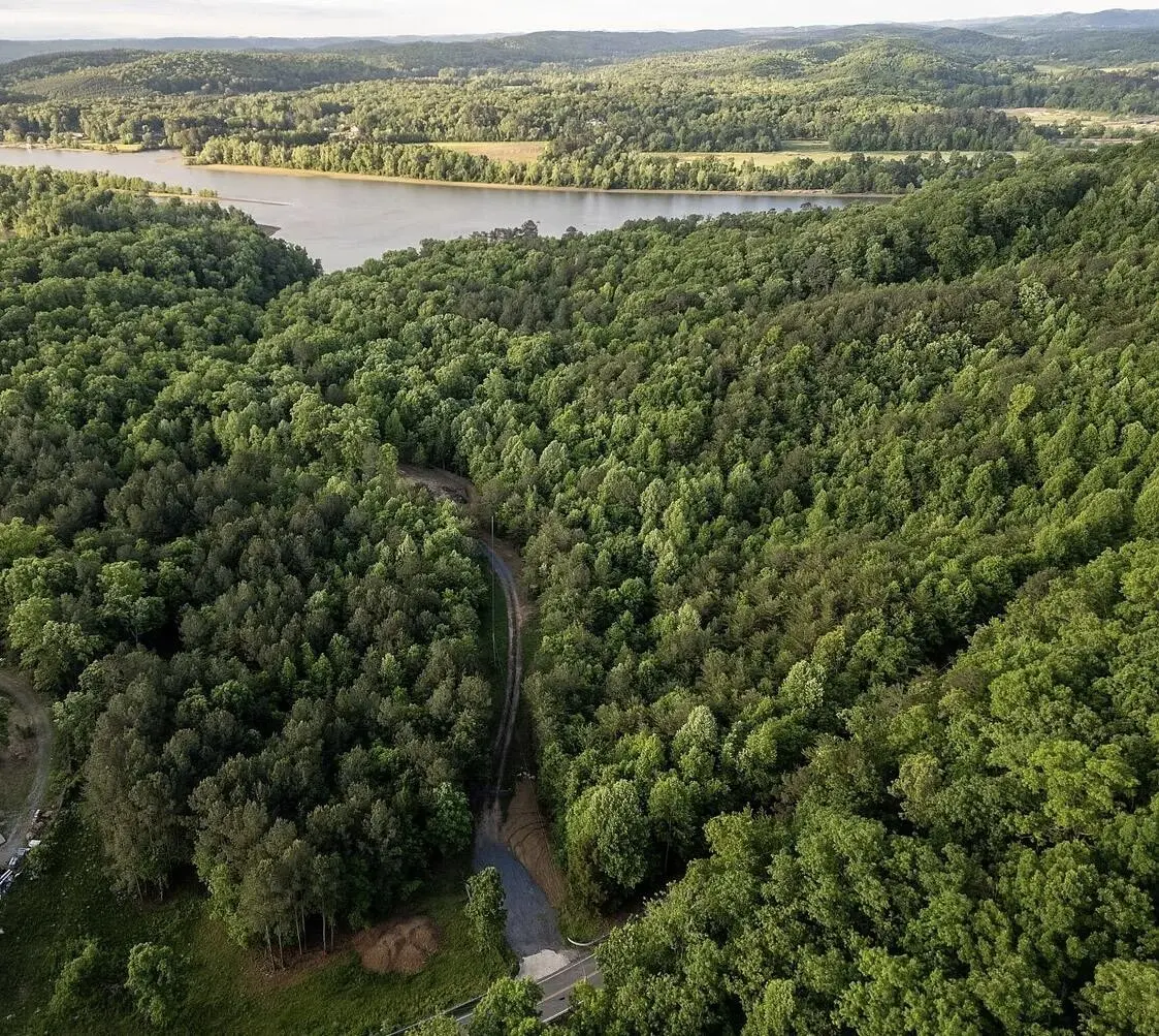 3960 Lamontville Road, Decatur, TN 37322